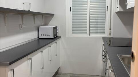 Photo 2 of Flat to share in Calle Manuel Lamela, 6, Puerta Bonita, Madrid