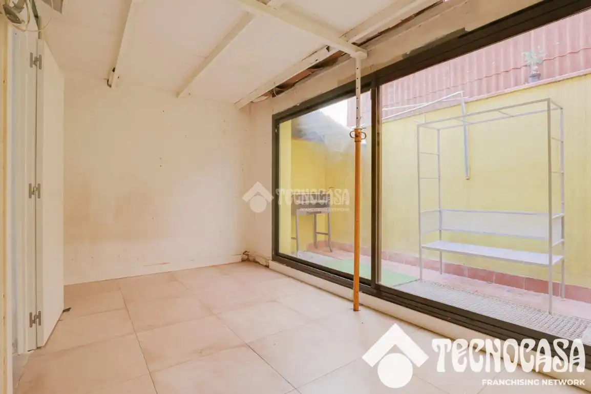 Buildings for sale in Barcelona