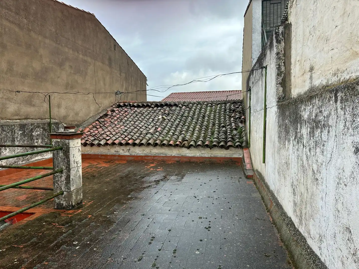 Vista exterior de Casa o chalet en venta en Oliva de Mérida con Trastero