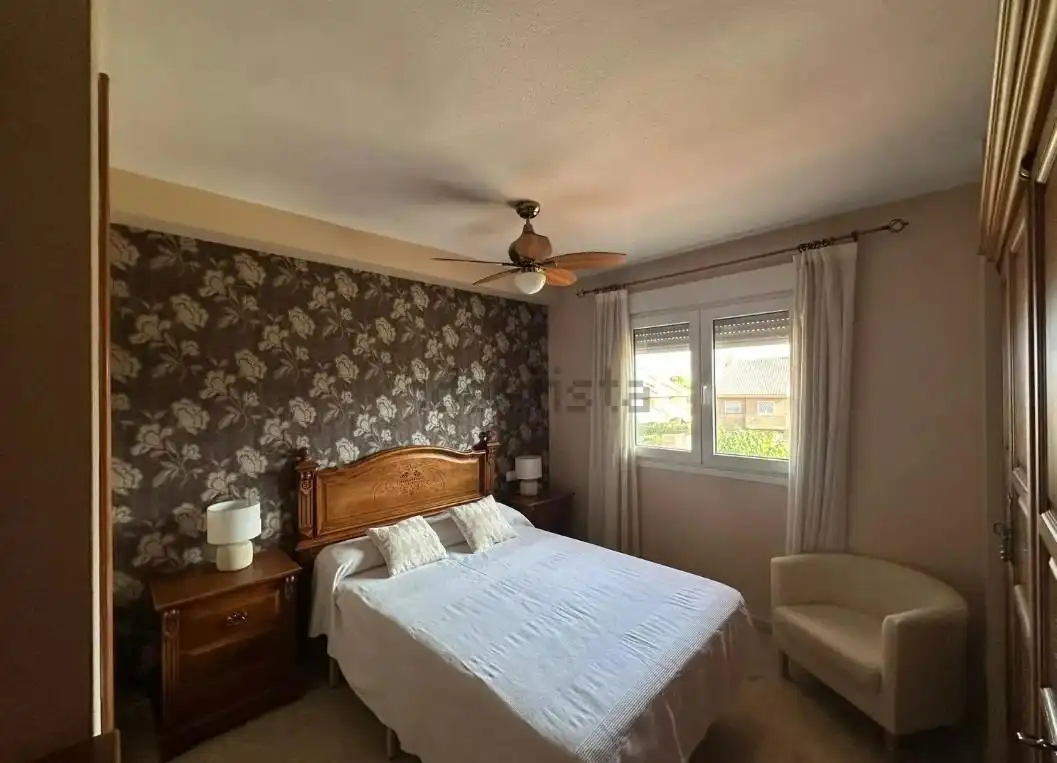 Bedroom of Detached homes for rent in Alicante / Alacant  with Air Conditioner, Heating and Private garden