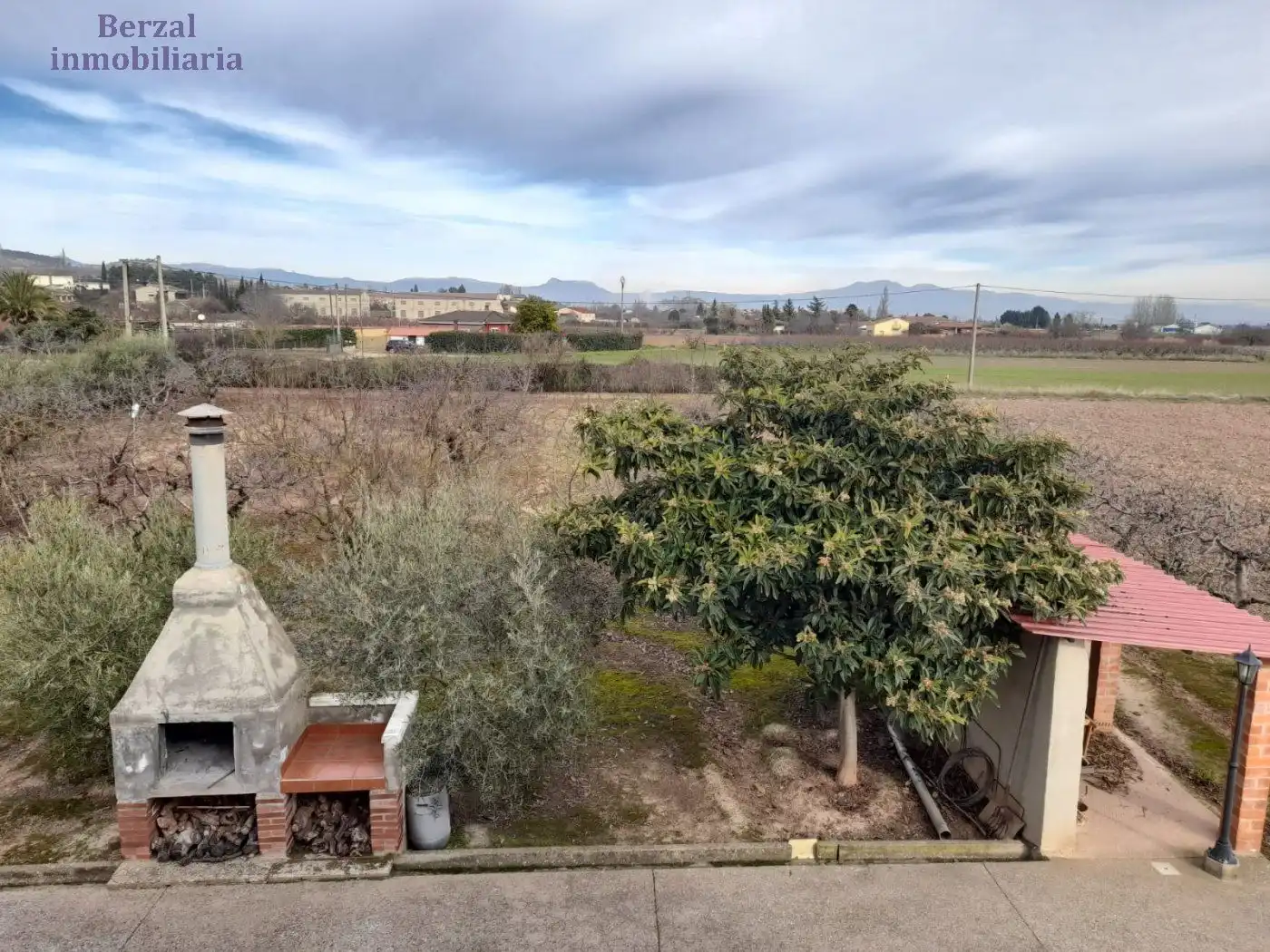 Finca rústica en venta en Lardero con Calefacción, Jardín privado y Terraza