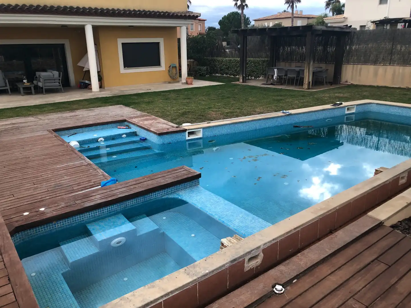 Piscina de Casa o xalet en venda en Reus amb Aire condicionat, Calefacció i Jardí privat
