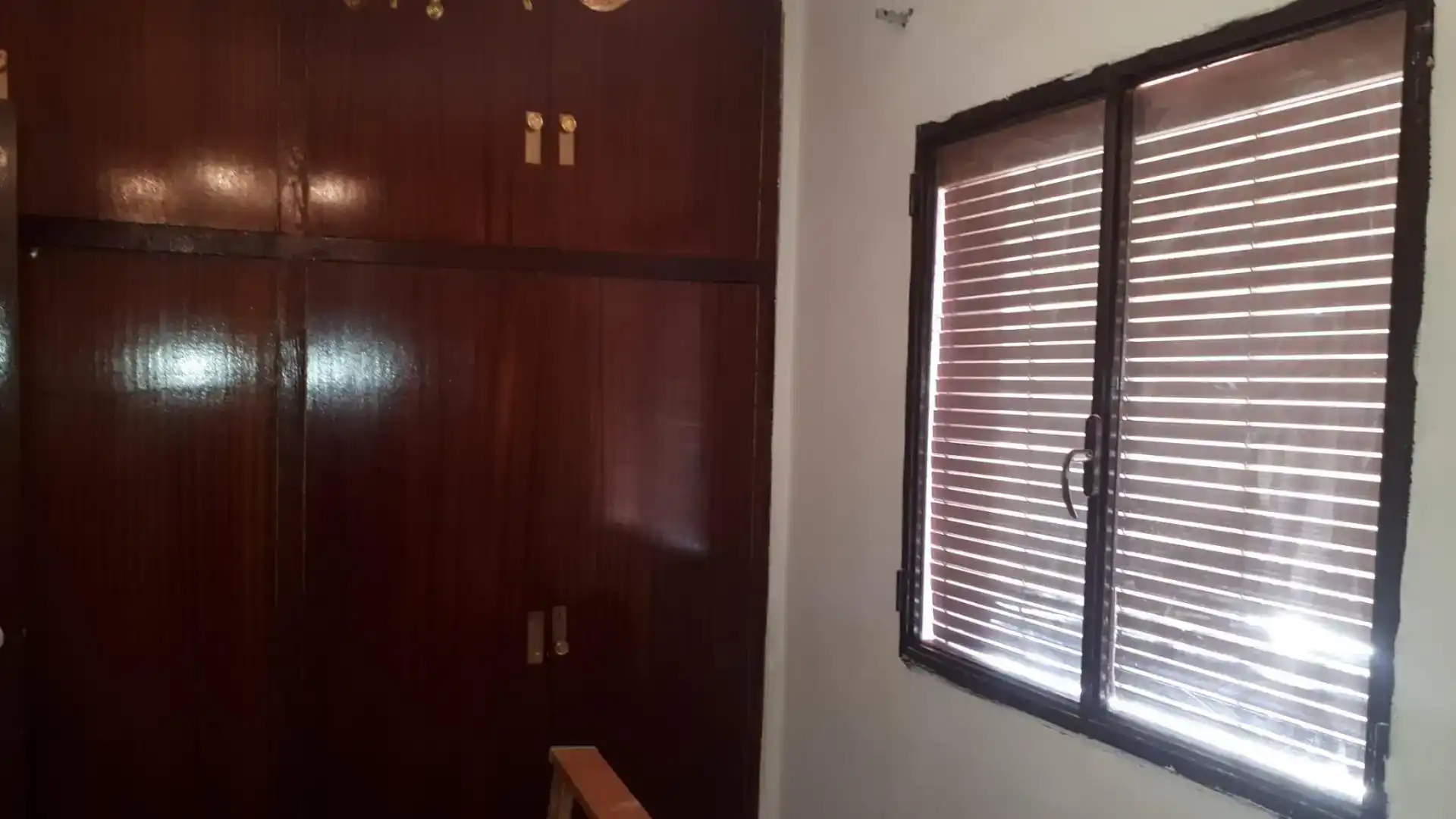 Dormitori de Casa adosada en venda en Burgohondo amb Traster, Moblat i Forn