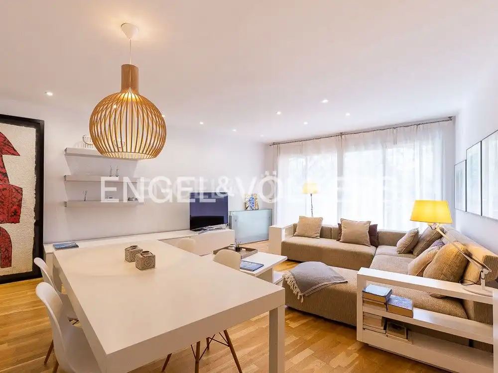 Sala d'estar de Pis de lloguer en Valencia amb Aire condicionat, Calefacció i Parquet