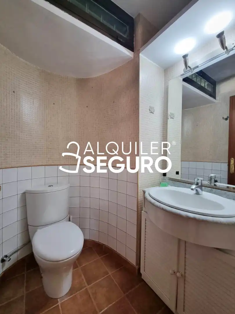Baño de Casa o chalet de alquiler en Pozuelo de Alarcón con Aire acondicionado, Calefacción y Terraza
