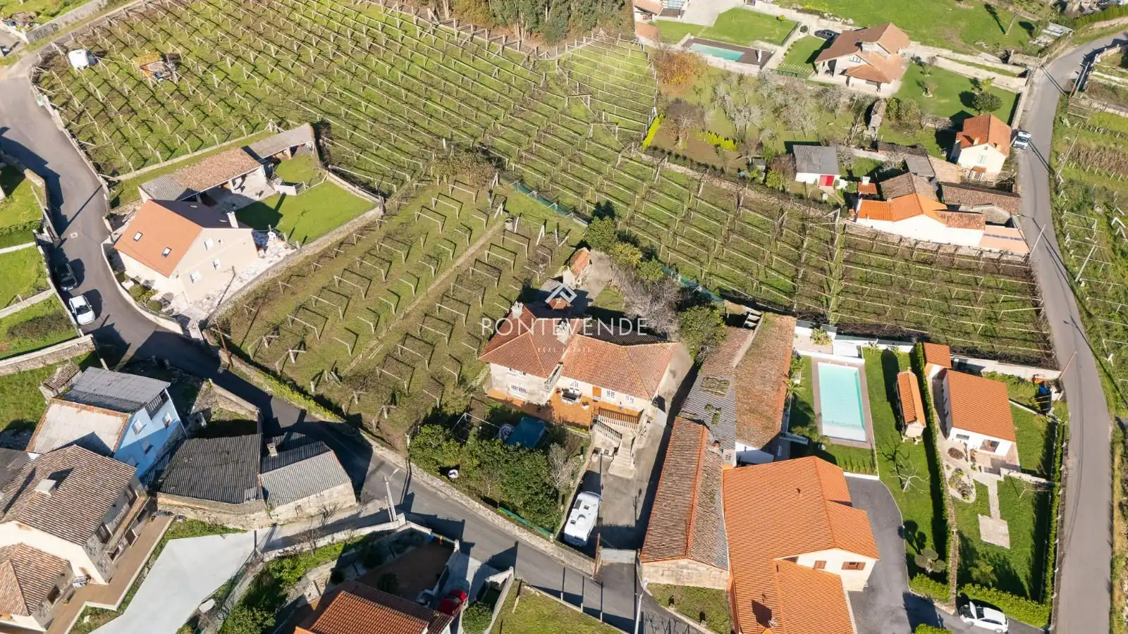 Houses for sale in Vilanova de Arousa  with Heating, Terrace and Swimming Pool