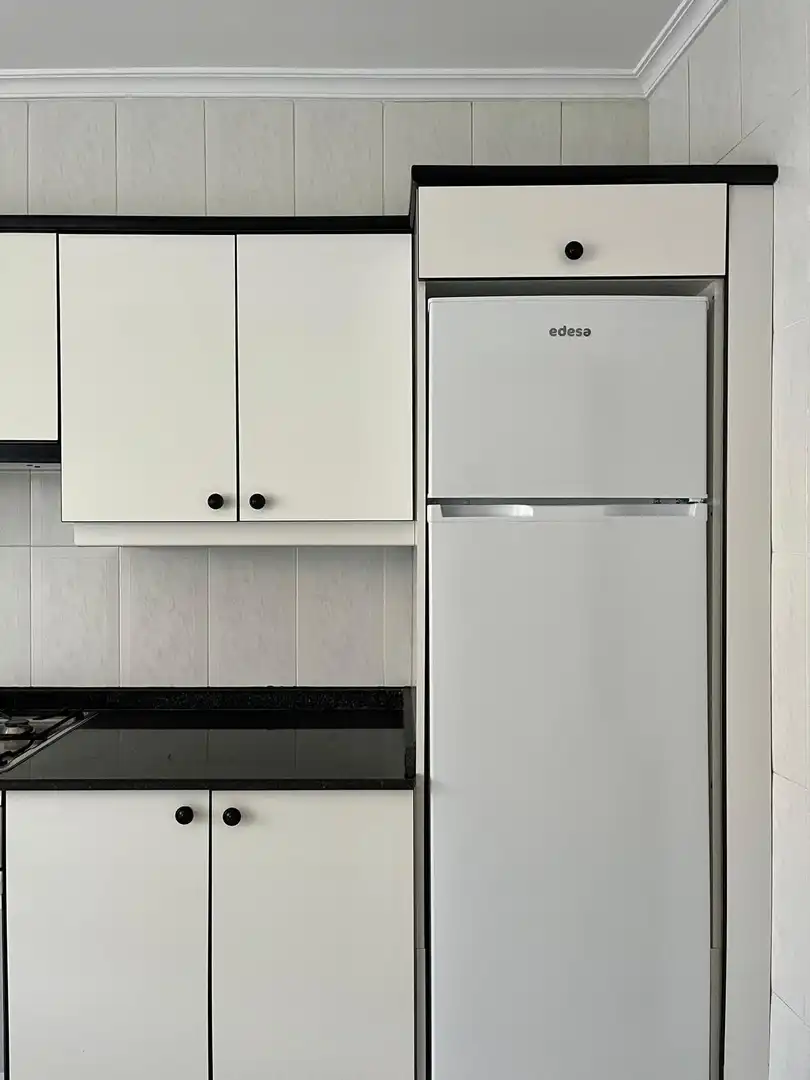 Kitchen of Flat for rent in O Grove  