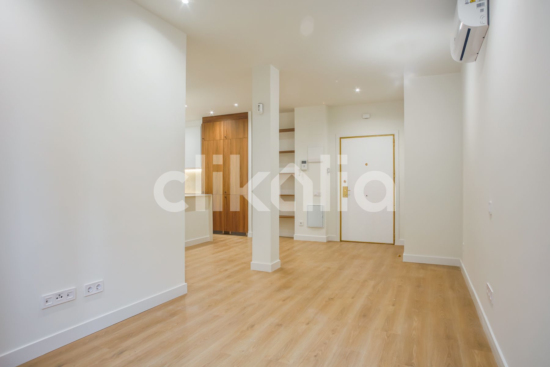 Dormitori de Pis en venda en  Madrid Capital amb Aire condicionat i Calefacció