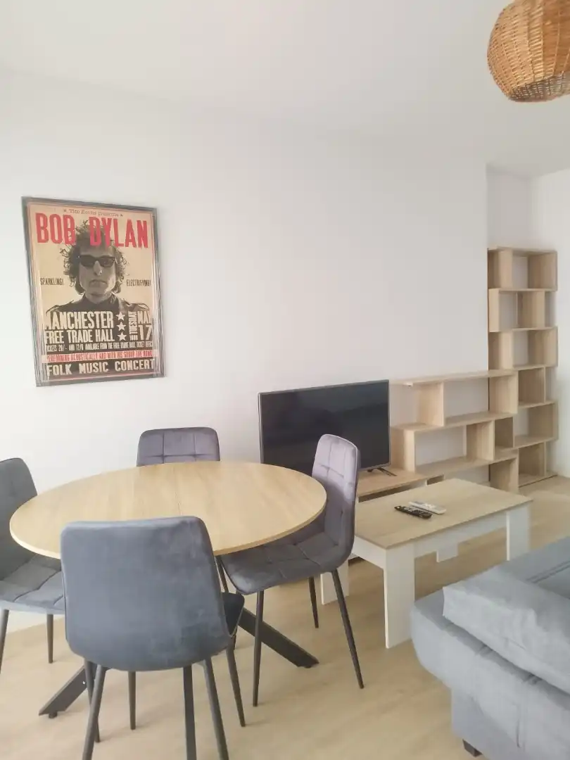Sala de estar de Apartamento de alquiler en Lanjarón con Aire acondicionado, Calefacción y Parquet