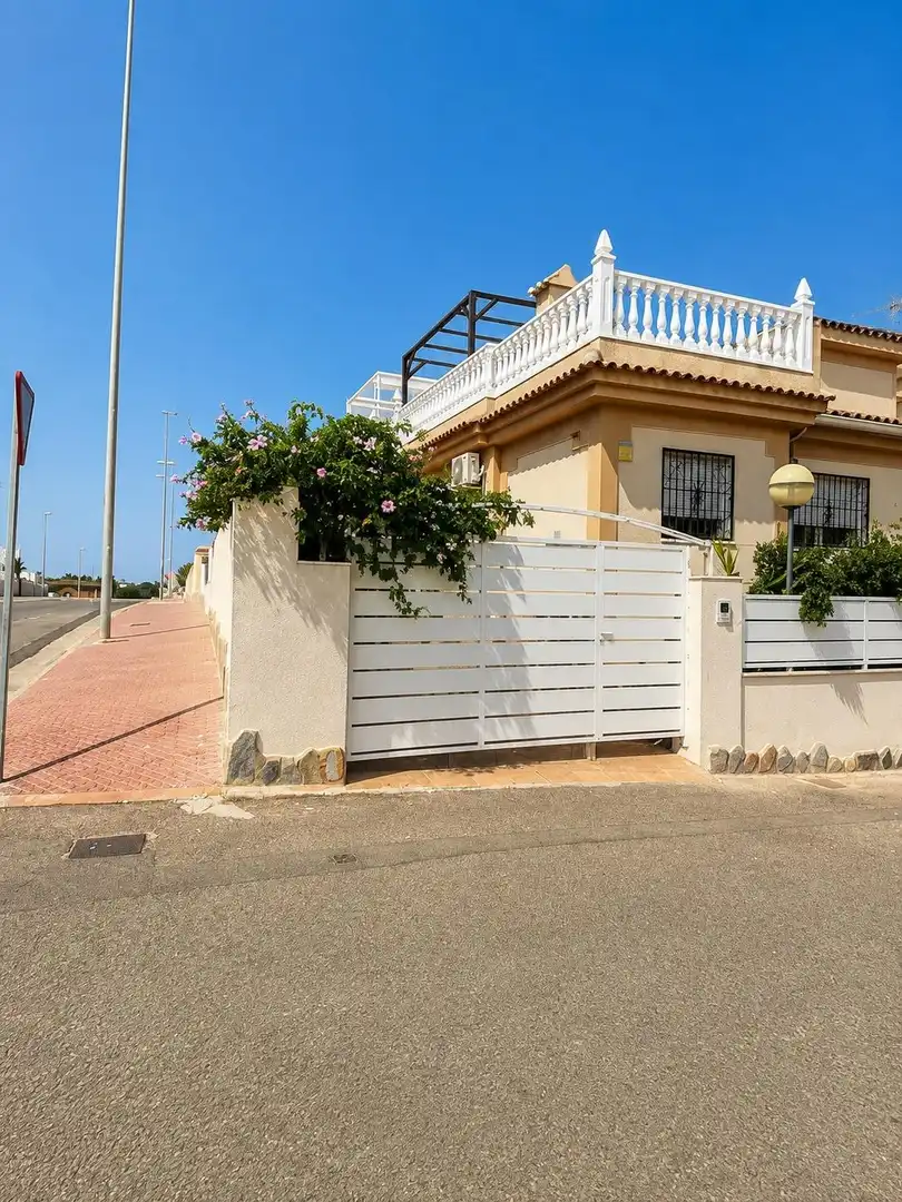 Casa o chalet en venta en Benimar