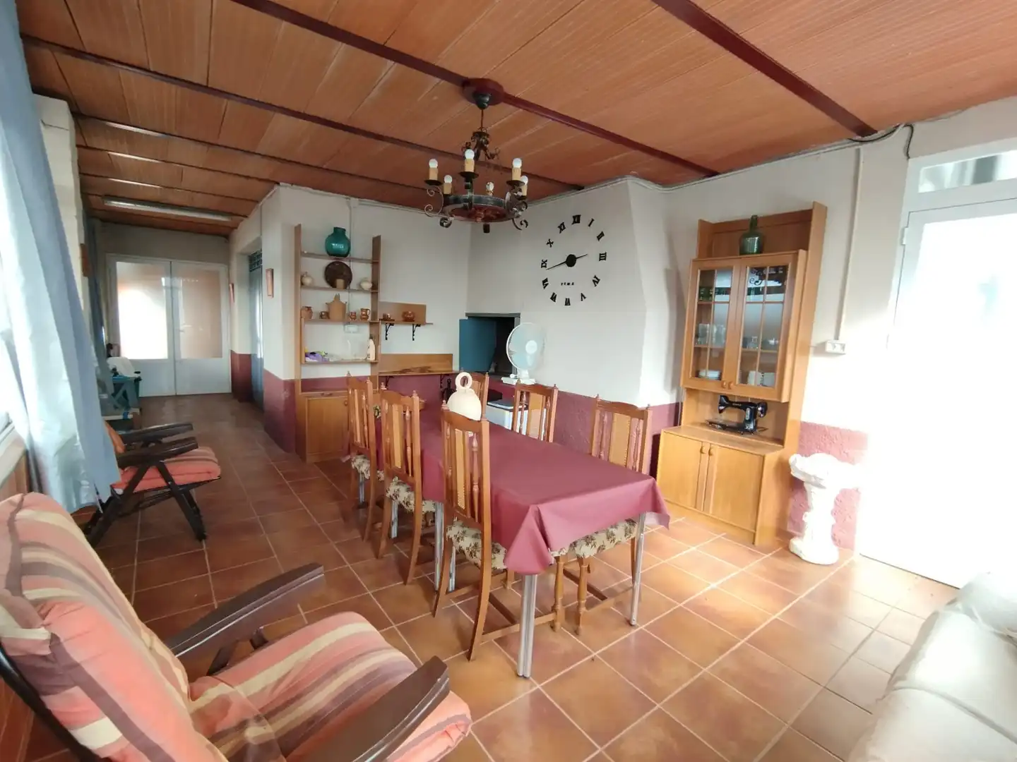 Menjador de Finca rústica en venda en Tomelloso amb Aire condicionat, Jardí privat i Piscina