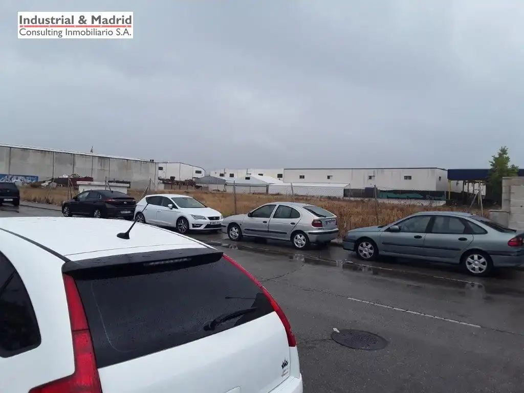 Parking de Terreno industrial en venta en Loeches