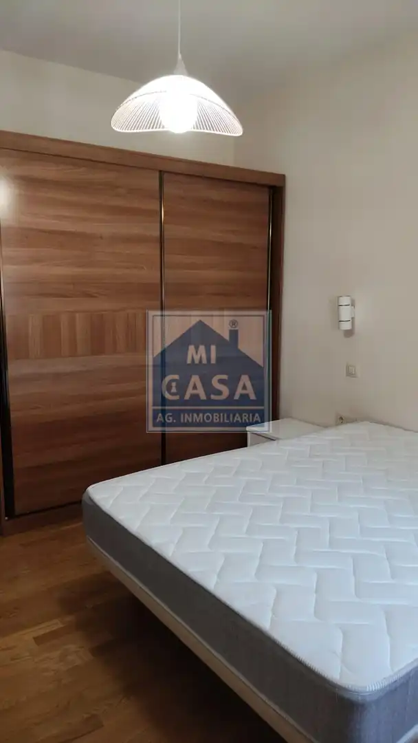 Dormitori de Pis de lloguer en Mérida amb Calefacció, Terrassa i Traster