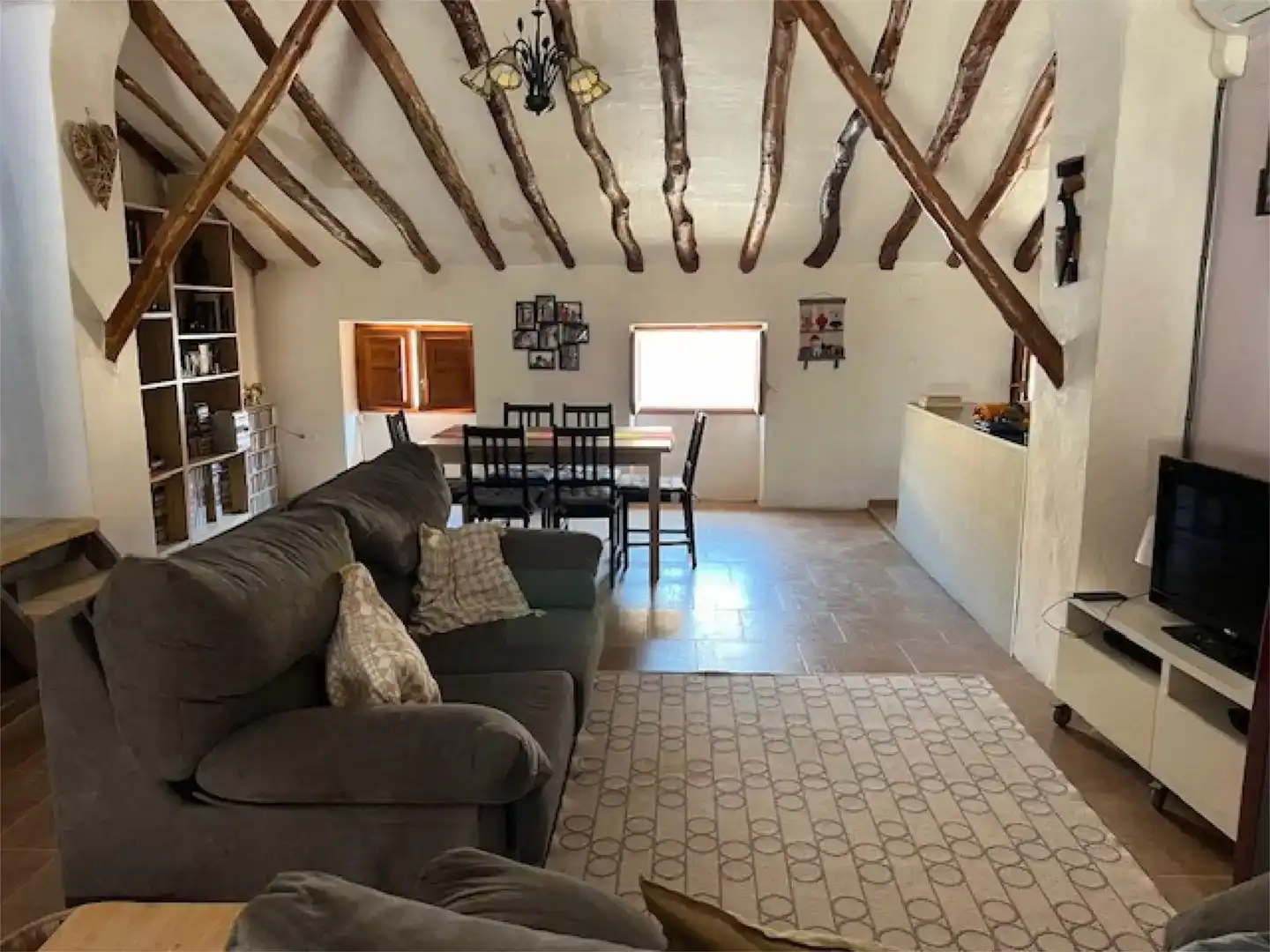 Sala de estar de Casa adosada en venta en Zarra con Aire acondicionado y Balcón
