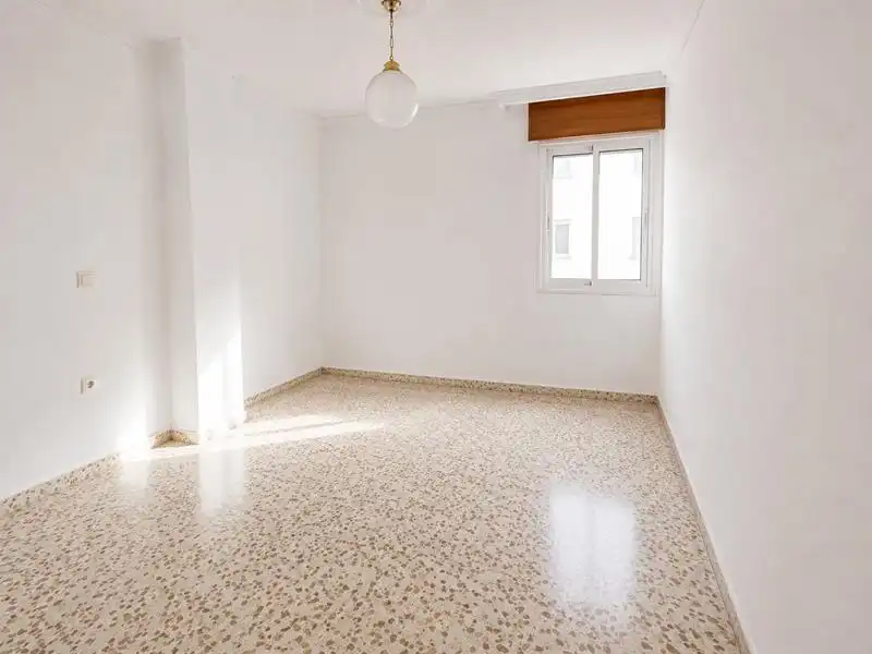 Habitación de Piso en venta en Estepona con Terraza