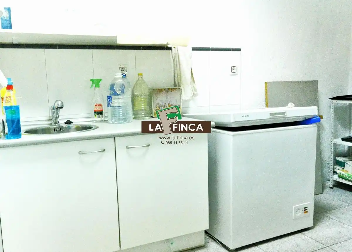 Local comercial en venta en PADRE ALLER 3, imagen 8