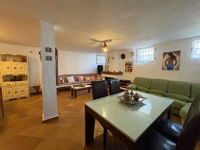 Houses for sale in Algeciras  with Air Conditioner, Private garden and Terrace