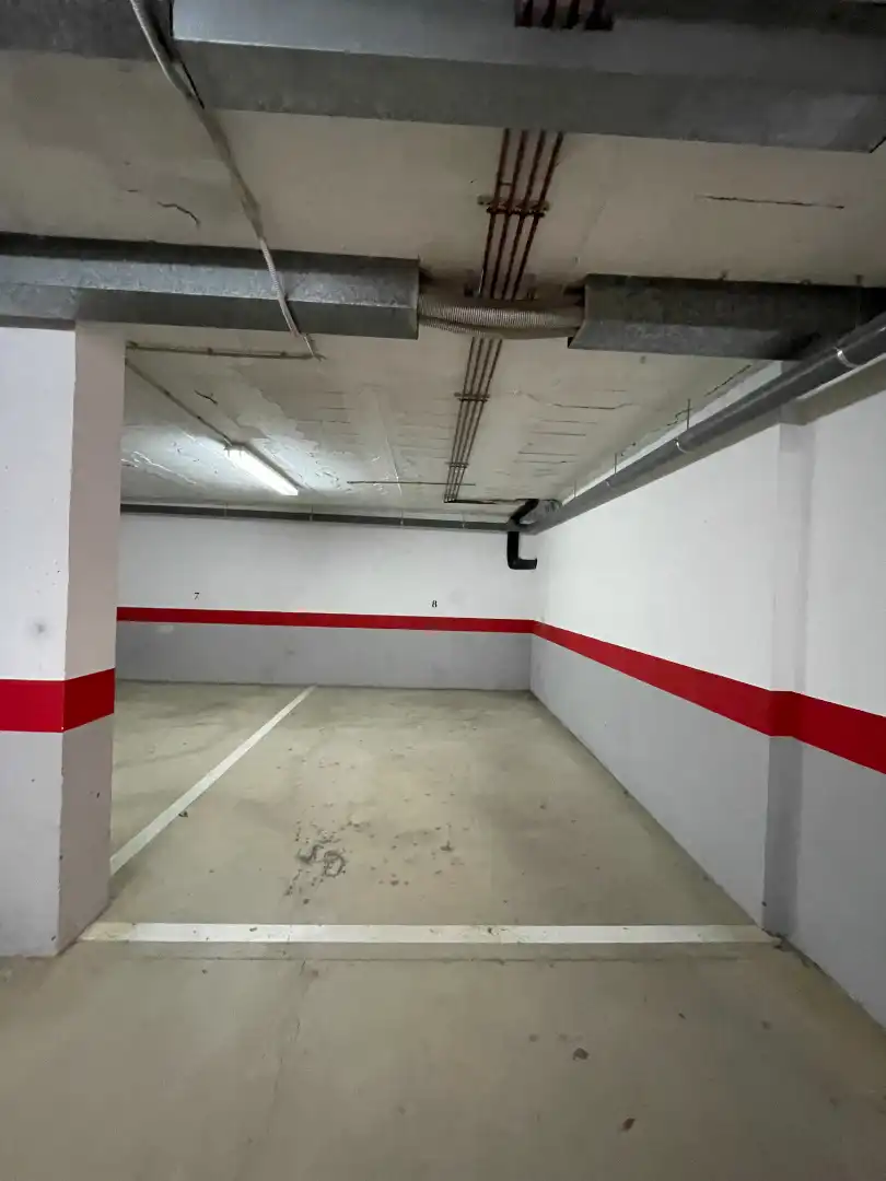 Parkplatz von Wohnung zum Verkauf in La Pobla de Segur mit Heizung, Privatgarten und Terrasse