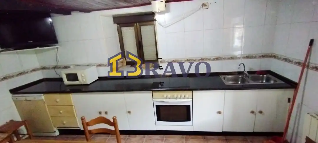 Kitchen of Houses for sale in Merindad de Cuesta-Urria  with Heating and Storage room