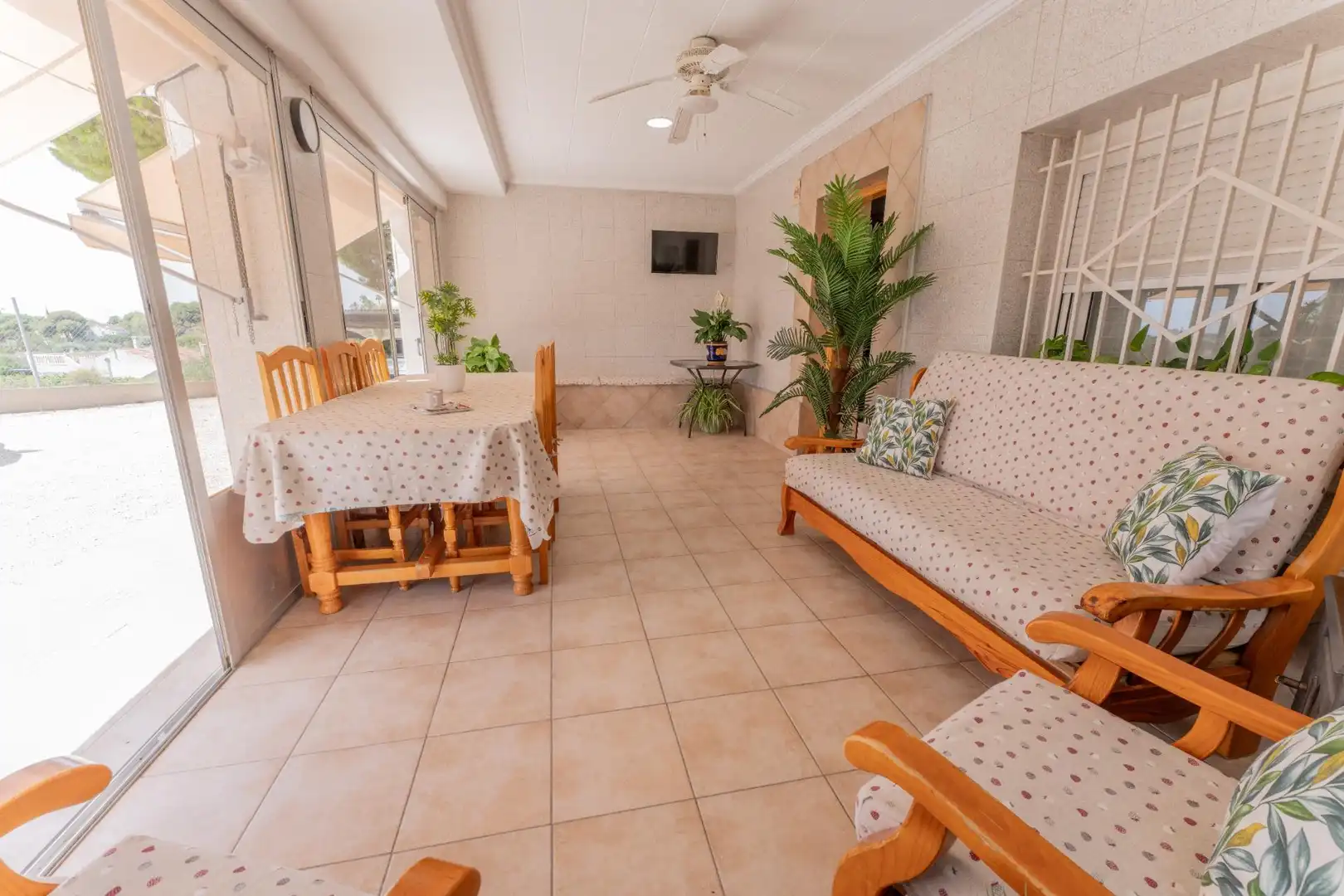 Terraza de Casa o chalet en venta en Elche / Elx con Aire acondicionado, Jardín privado y Piscina