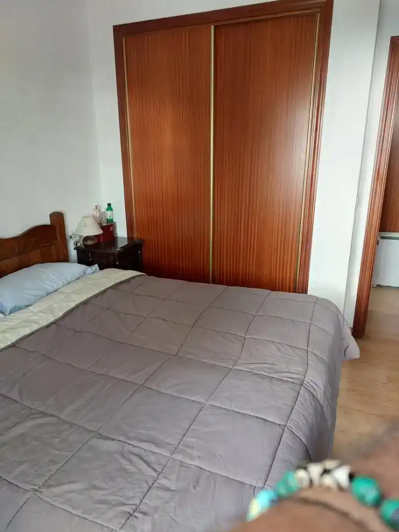 Dormitori de Apartament en venda en Torremolinos amb Aire condicionat i Balcó