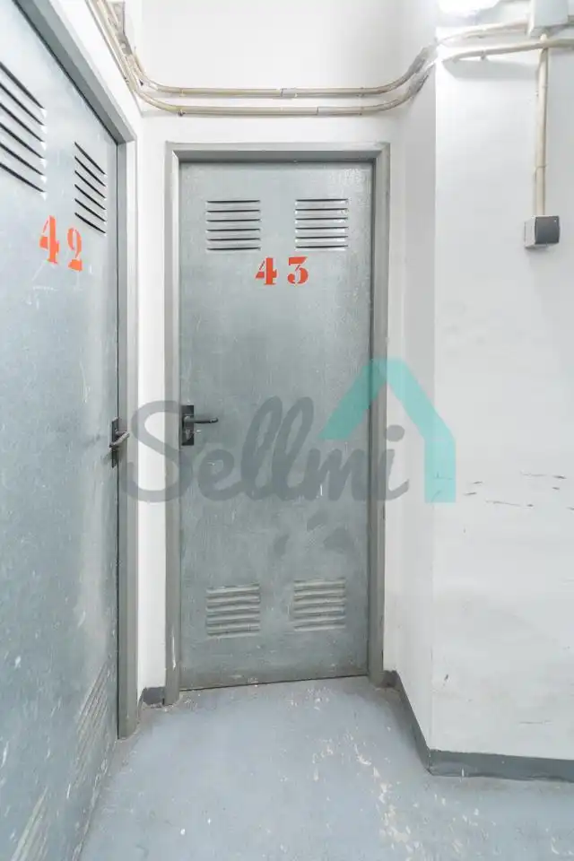 Parking of Flat for sale in Oviedo   with Heating, Parquet flooring and Terrace
