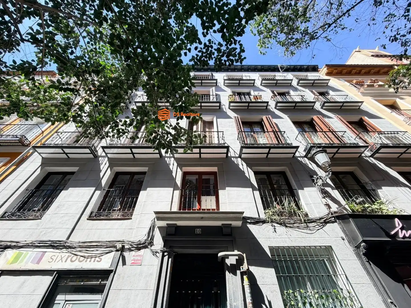 Außenansicht von Erdgeschoss zum Verkauf in Madrid mit Heizung und Möbliert