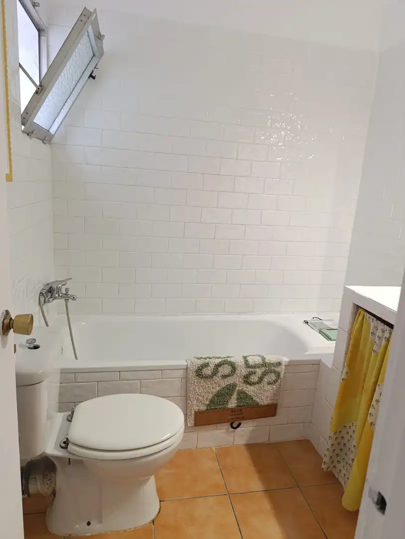 Baño de Apartamento de alquiler en Puente Mayorga - Campamento