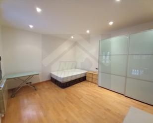 Bedroom of Loft for sale in  Barcelona Capital  with Air Conditioner and Balcony