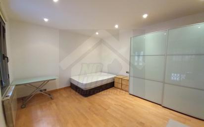 Bedroom of Loft for sale in  Barcelona Capital  with Air Conditioner and Balcony