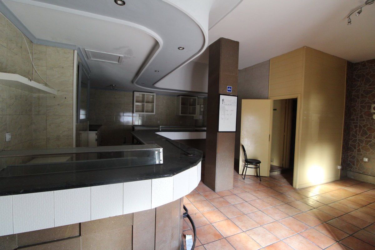 Premises for sale in Oviedo 