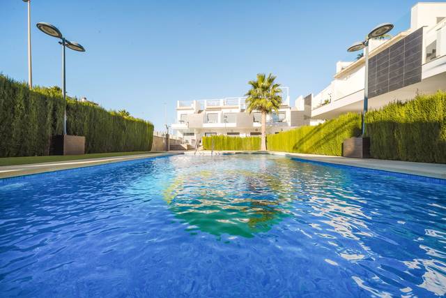 Piso en Venta en Pilar de la Horadada ciudad