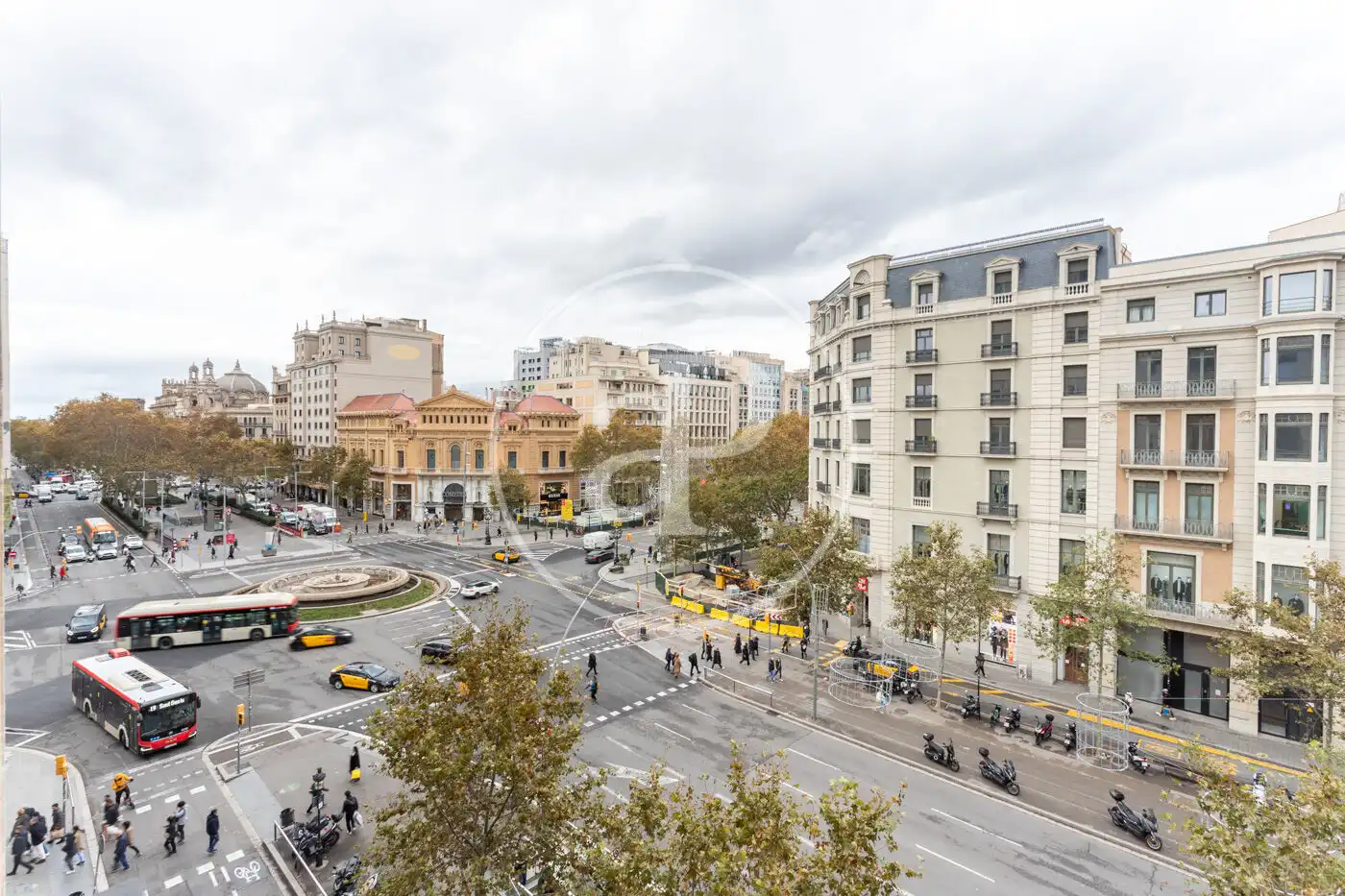 Appartamento con terrazza in affitto a Gran Via de les Corts Catalanes, imagen 18