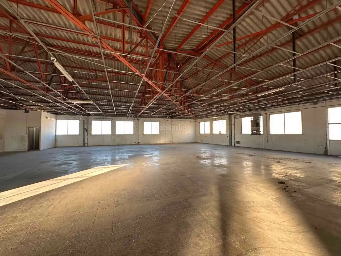 Fabrikhallen zur Miete in Mataró