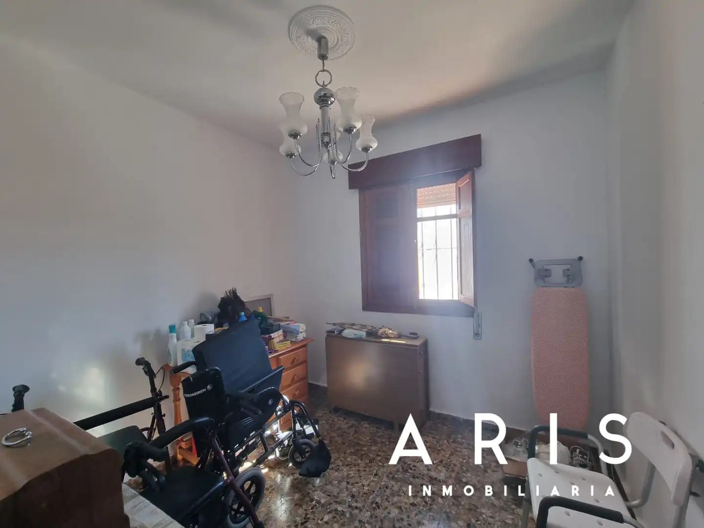 Houses for sale in Alhaurín de la Torre  with Air Conditioner, Private garden and Terrace
