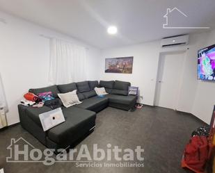 Sala d'estar de Casa o xalet en venda en Castellón de la Plana / Castelló de la Plana amb Aire condicionat, Terrassa i Balcó