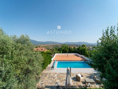Swimming pool of House or chalet for sale in Soto del Real  with Heating, Terrace and Storage room