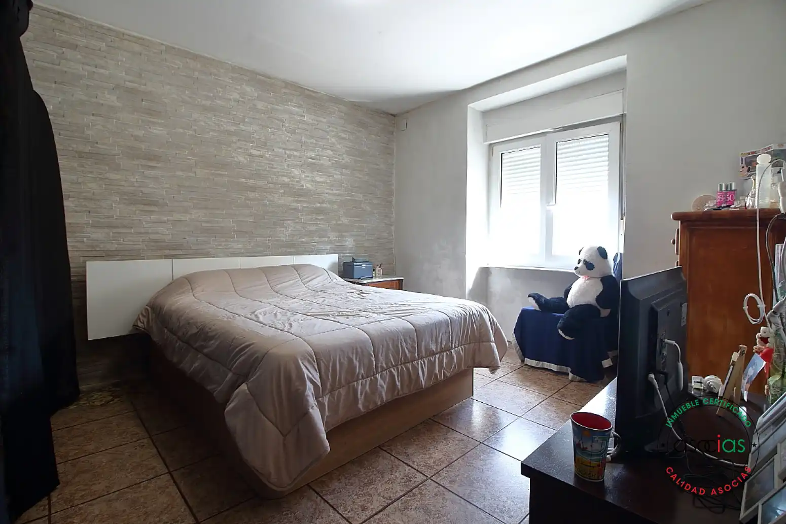 Dormitori de Casa o xalet en venda en Gijón  amb Calefacció