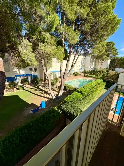 Piscina de Apartament en venda en Port - La Cota - Puig Sec