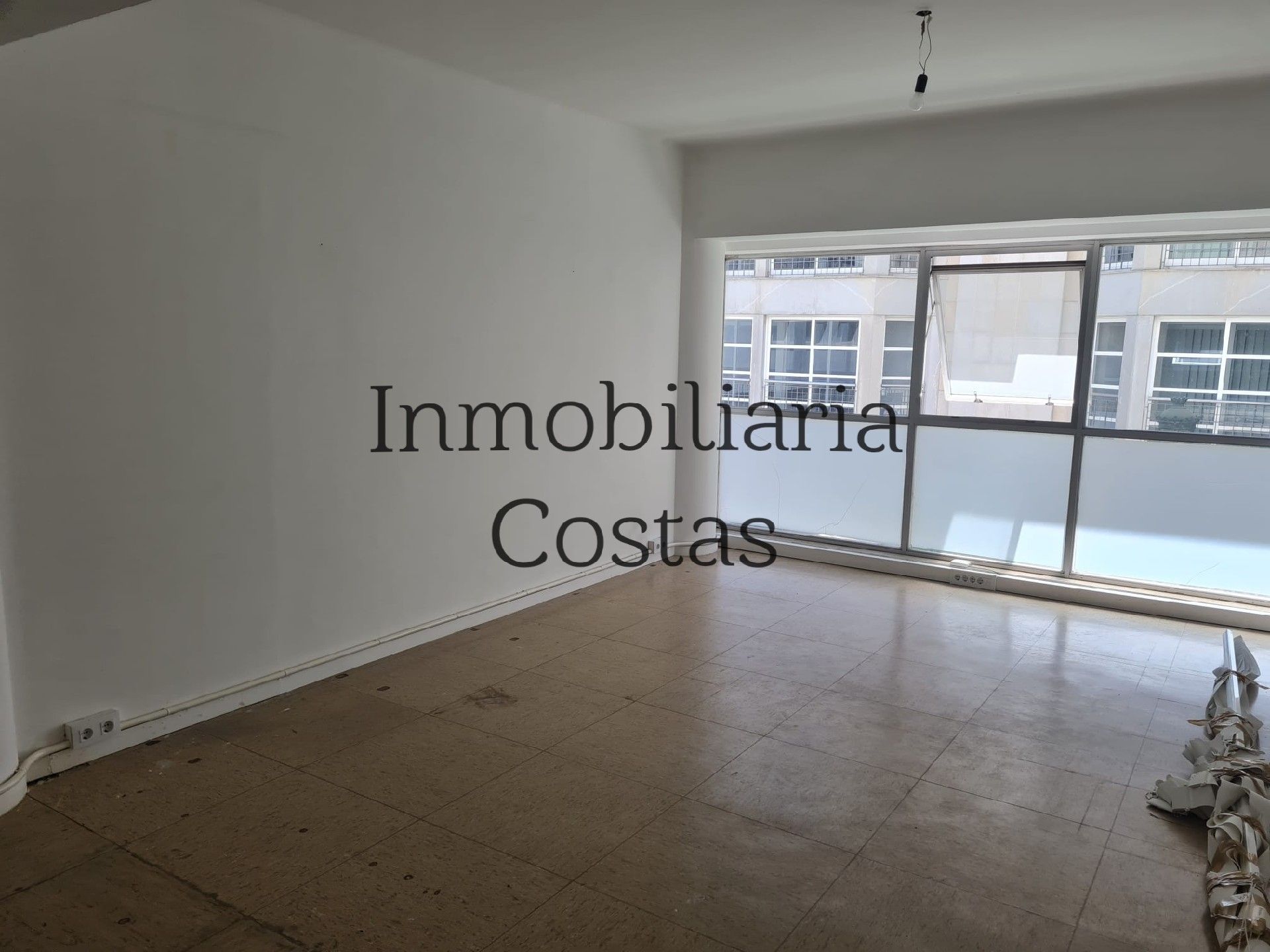 Office for sale in Centro - Areal