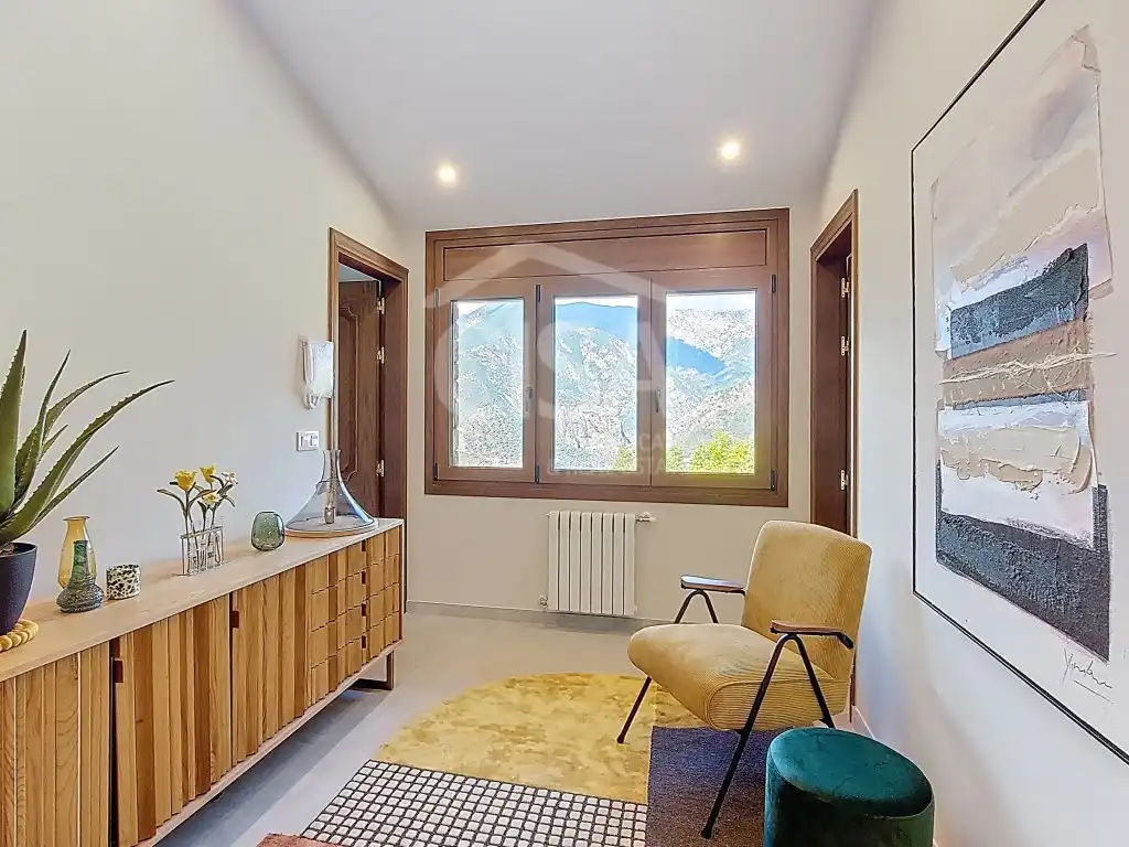 Habitación de Casa o chalet en venta en Sant Julià de Lòria con Balcón