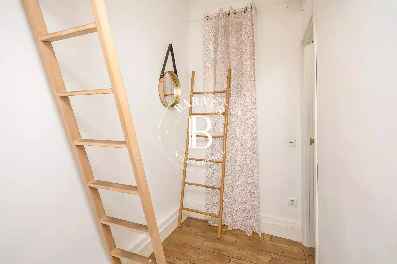 Bedroom of Flat for sale in Madrid  with Air Conditioner, Heating and Terrace