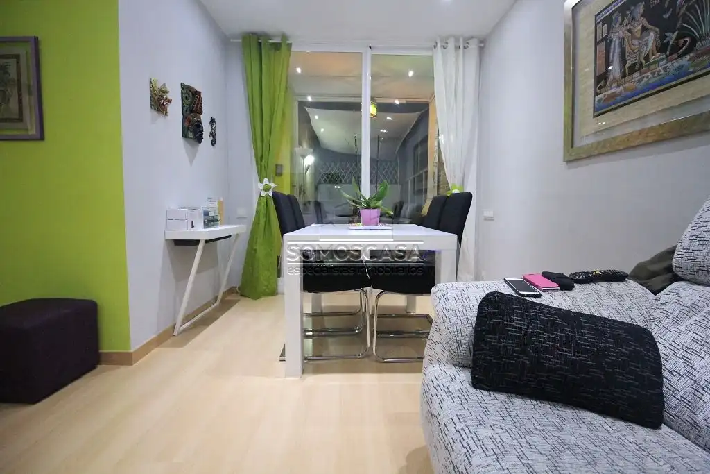 Piso en venta en Carrer de la Marina, El Parc i la Llacuna del Poblenou