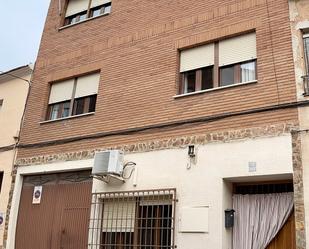 Vista exterior de Pis en venda en Madridejos amb Aire condicionat i Terrassa