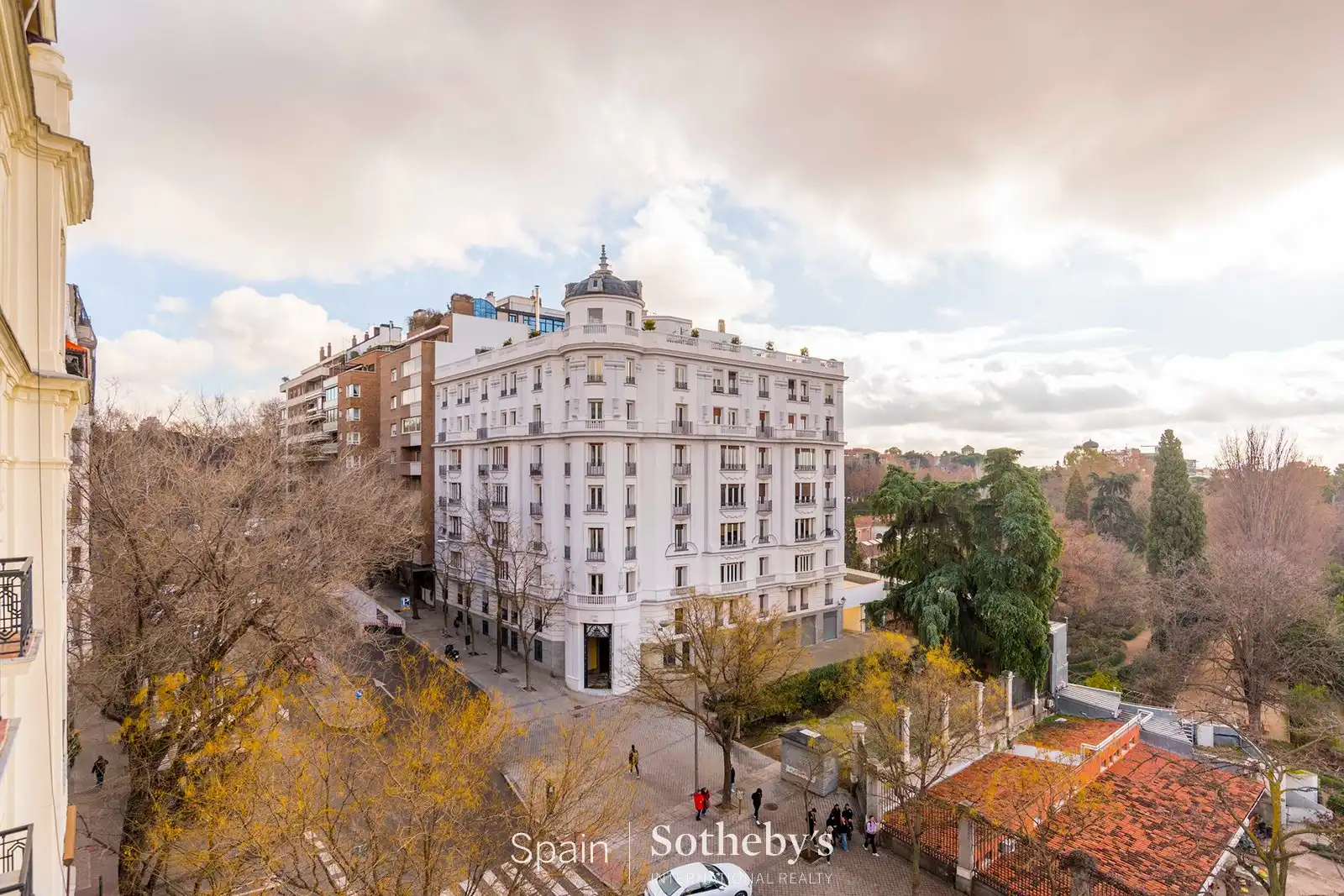 Vista exterior de Apartament de lloguer en Madrid amb Aire condicionat i Calefacció