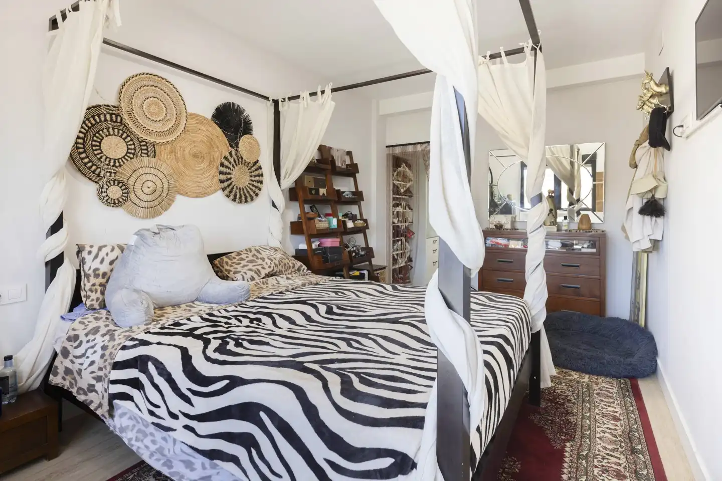 Habitación de Casa adosada en venta en L'Eliana con Aire acondicionado y Jardín privado