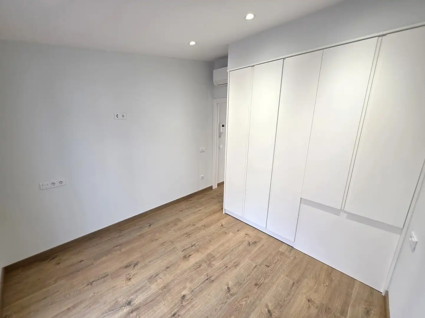 Schlafzimmer von Haus oder Chalet zum Verkauf in Castellón de la Plana / Castelló de la Plana mit Klimaanlage, Heizung und Parkett