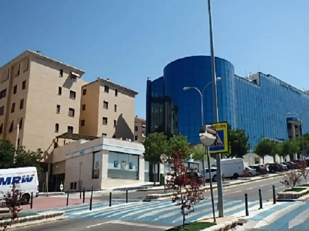 Vista exterior de Garatge en venda en Toledo