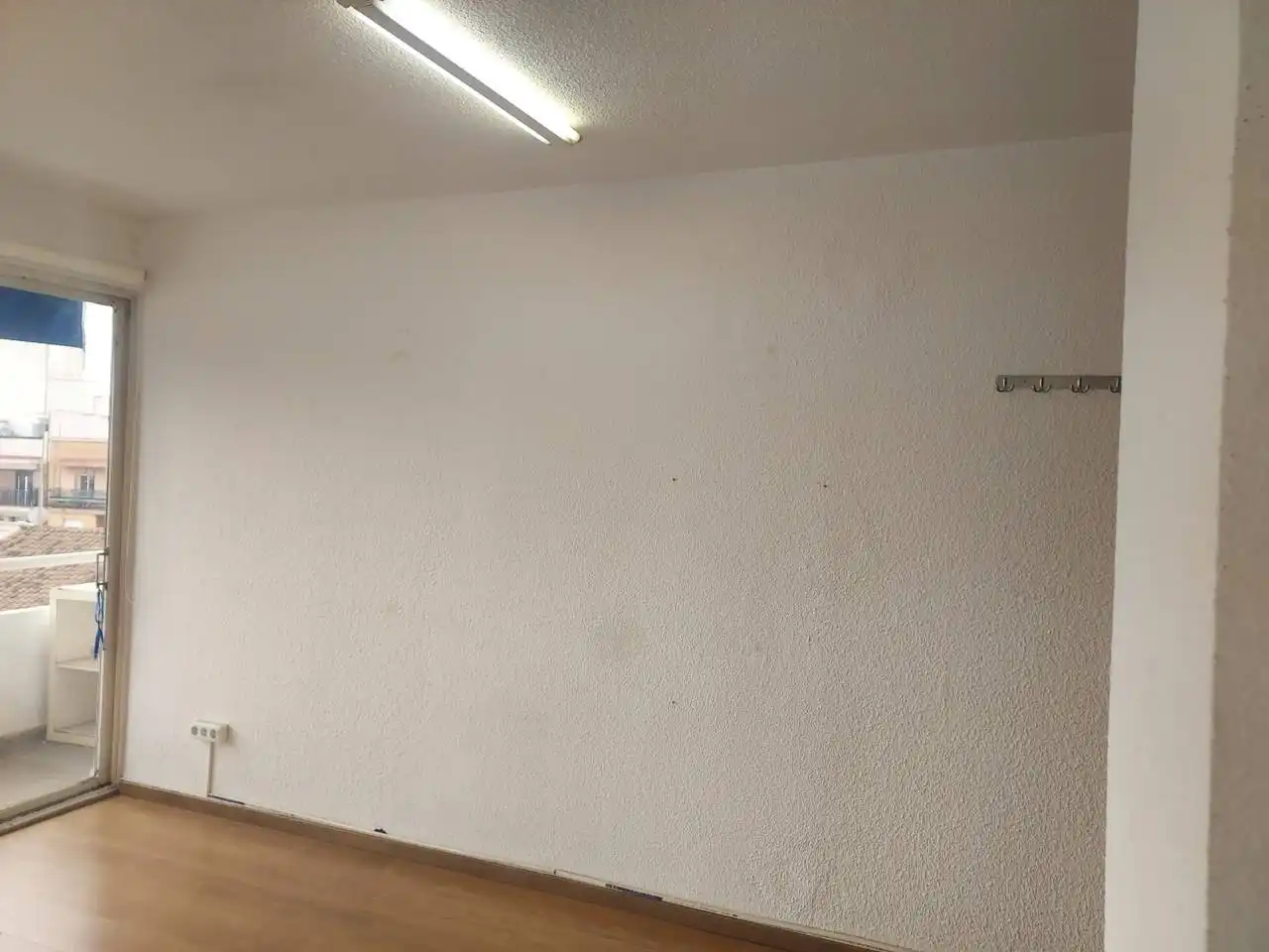 Oficina de lloguer en Extramurs