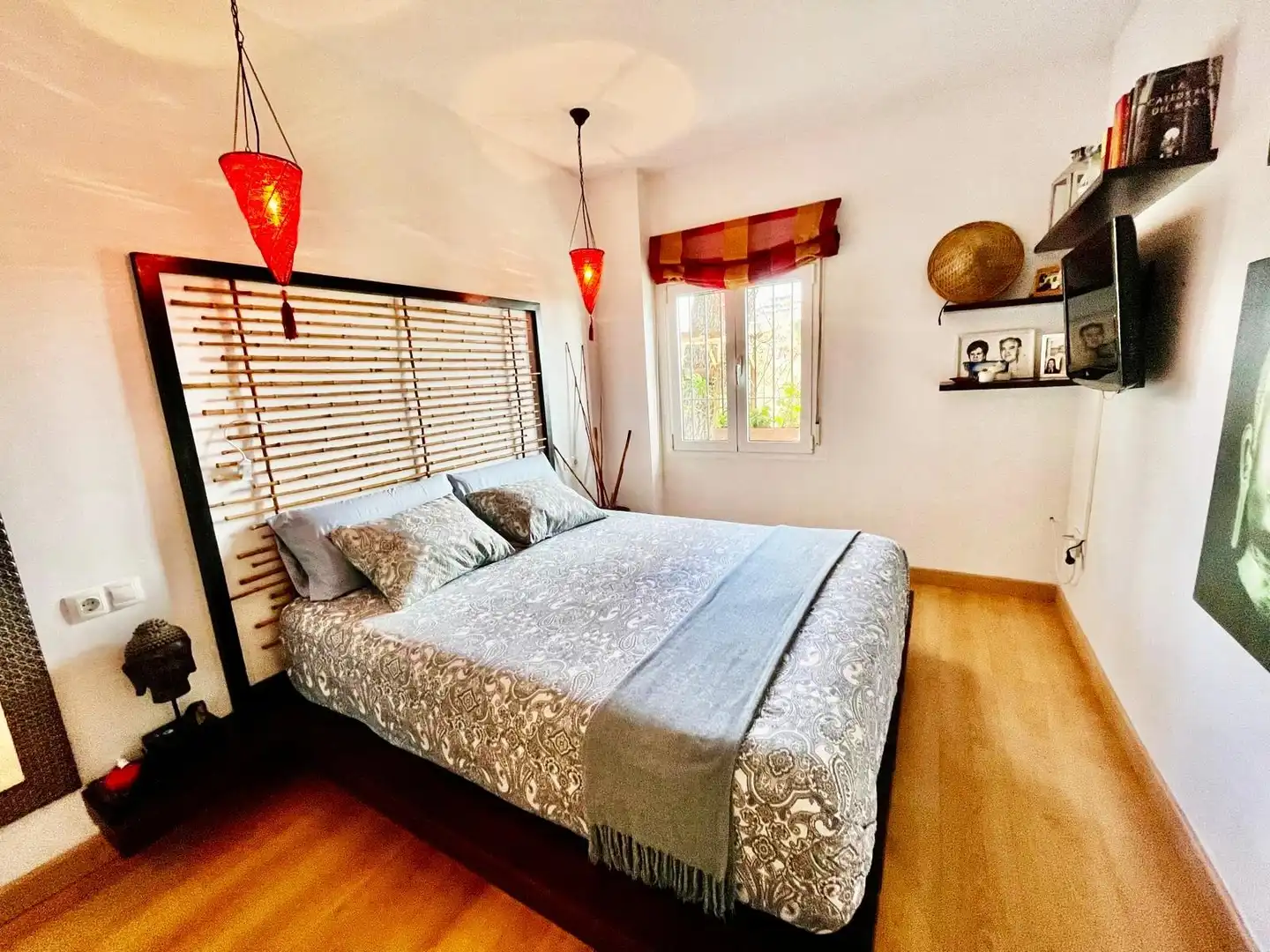Dormitori de Casa o xalet en venda en Benalmádena amb Aire condicionat, Calefacció i Jardí privat
